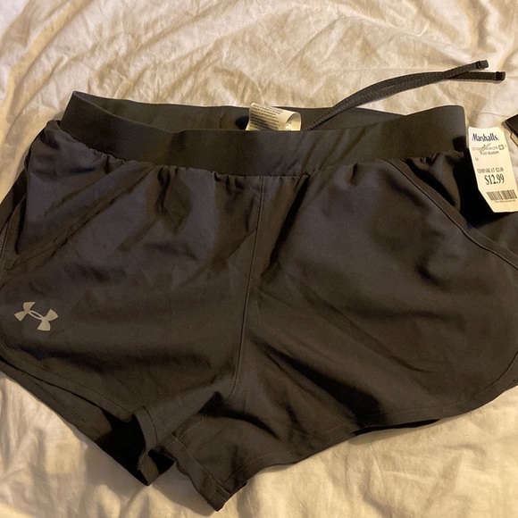 Shorts - Picture 1 of 4